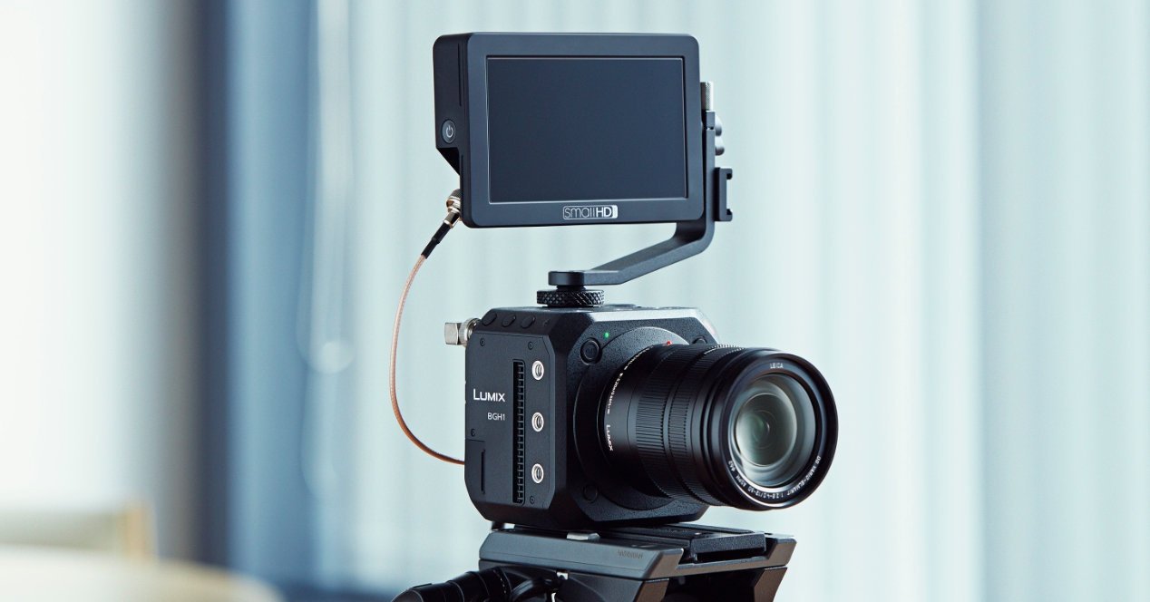Lumix BGH1, una cámara a tu medida,Una cámara cuadrada y sin pantalla
