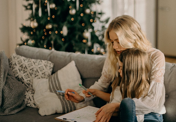 Consejos para decorar el salón durante la Navidad