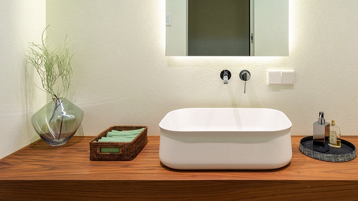 Ideas de decoración para decorar baños con ducha 6 lavabo-sobre-encimera