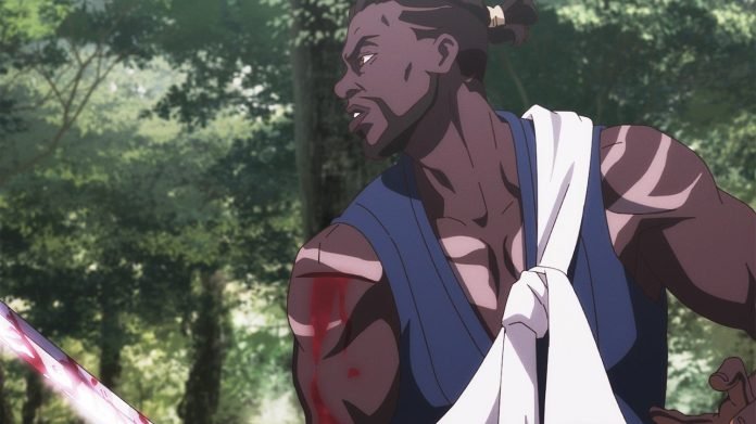 Imagen tomada del anime 'Yasuke' con el protagonista de perfil sosteniendo su espada y cubierto de sangre.