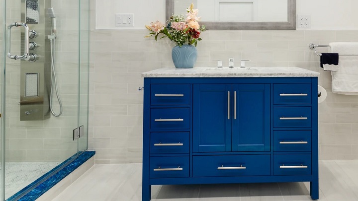 Colores de moda en muebles de baño 8 mueble-de-bano-azul