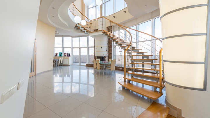 Tendencias de decoración que renuevan el hogar 6 escaleras-de-caracol