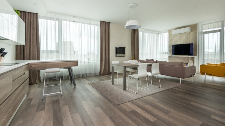 Consejos de decoración para tener un comedor acogedor 5 alfombra-bajo-la-mesa-de-comedor