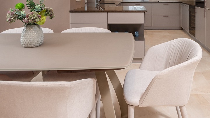 Ideas para elegir una mesa para un comedor cuadrado 2 mesa-de-comedor-grande
