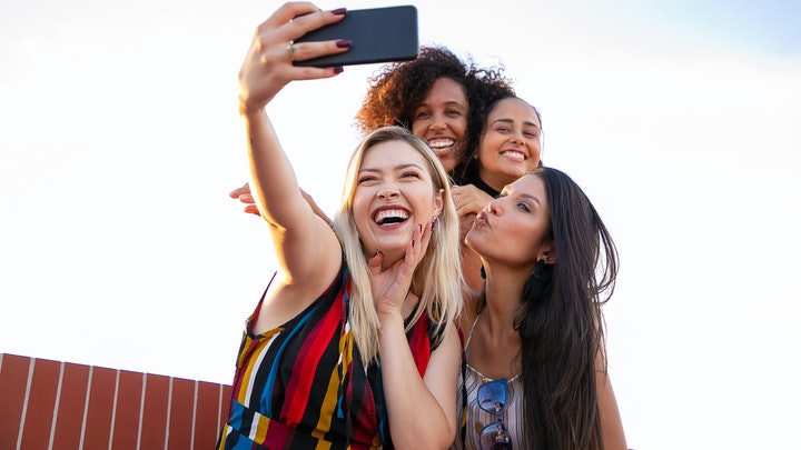 cinco-consejos-para-cuidar-la-amistad-en-su-etapa-inicial