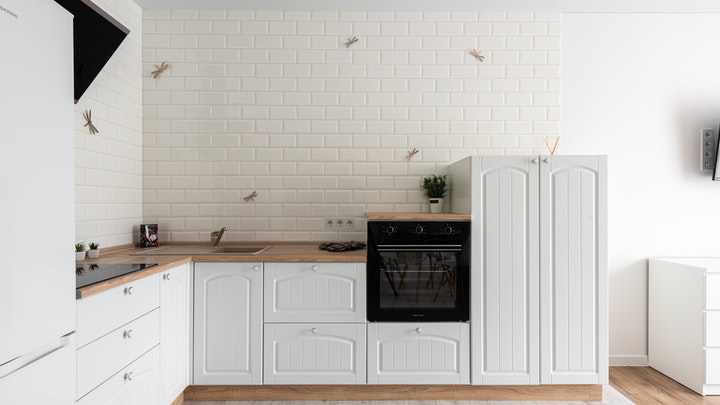 Ventajas de las cocinas sin muebles altos 4 cocina-blanca-sin-muebles-altos