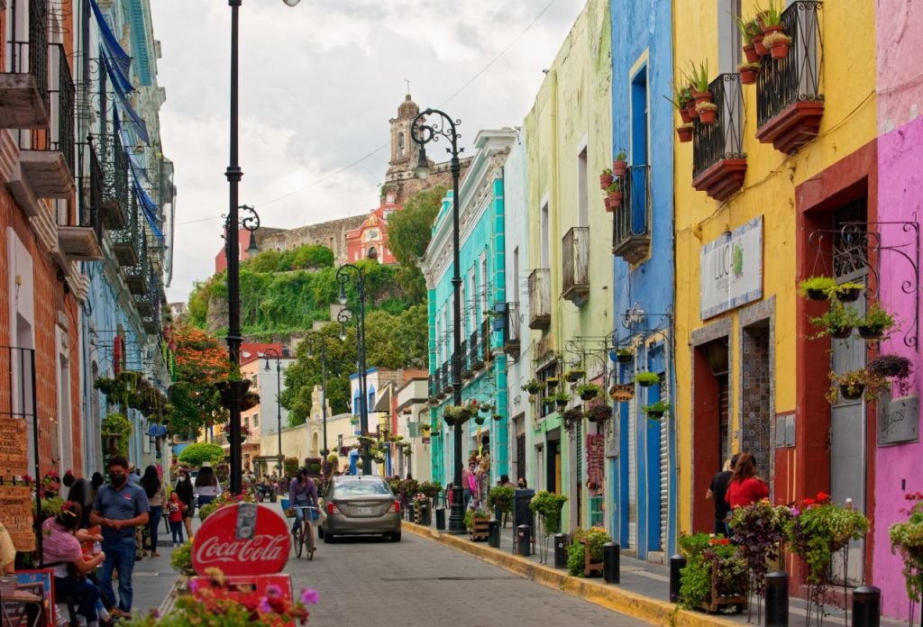 Pueblitos en México donde las 'casitas' son de colores (ideales para 'callejonear')