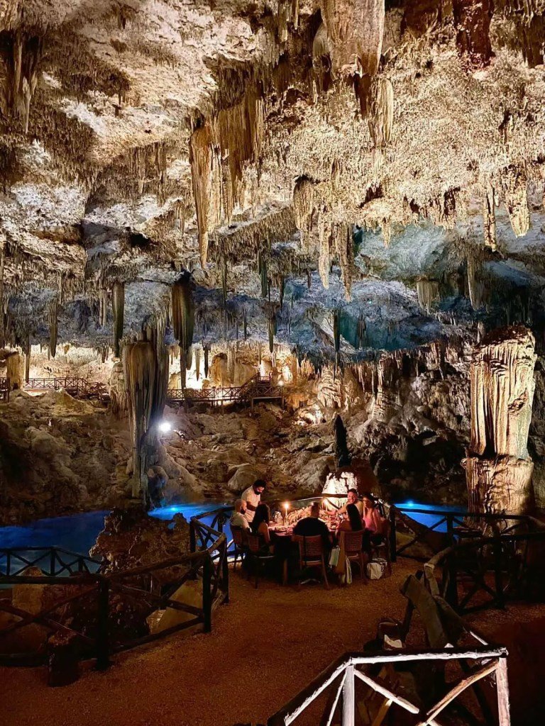 Restaurantes dentro de grutas y cuevas de México