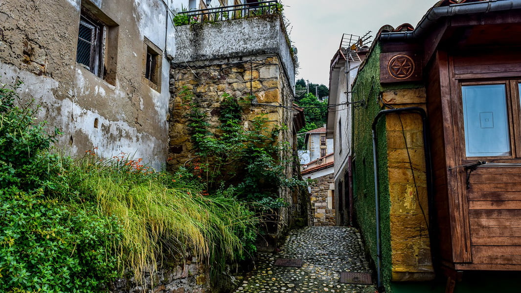Tres pueblos de España para escaparse este otoño
