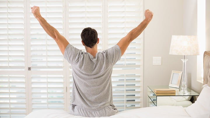 Consejos para mantenerse despierto tras una noche de insomnio