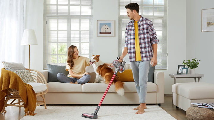 Roborock H7, el aspirador sin cable que funciona como los enchufados a la red