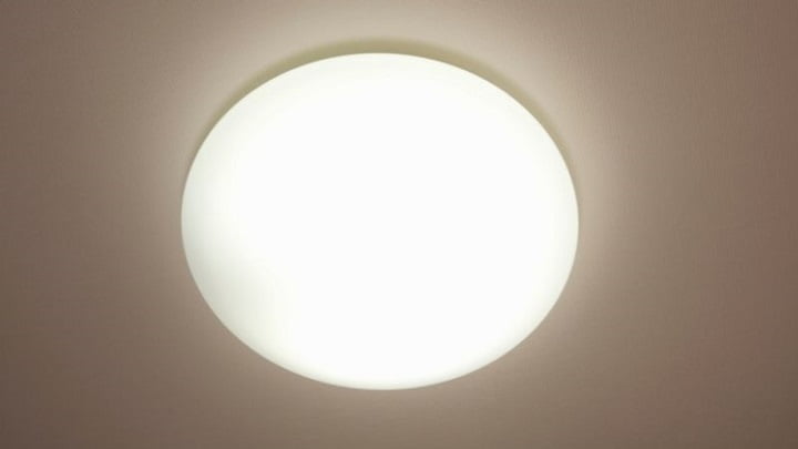 ¿Cómo utilizar los plafones de techo para irradiar de luz tu vivienda?