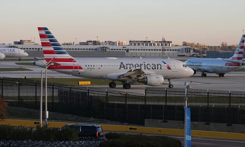 Aerolíneas de EE.UU. paralizan cientos de vuelos mientras el cierre del gobierno amenaza la seguridad aérea