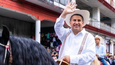 Carlos Manzo, alcalde de Uruapan, asesinado en el Festival de Velas
