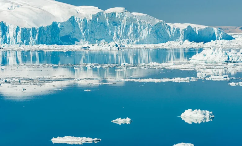 Groenlandia se ha convertido en uno de los principales focos de la competencia geopolítica global por recursos estratégicos y control del Ártico.
